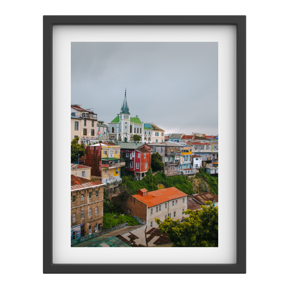 Hillside Spirit — Valparaíso View