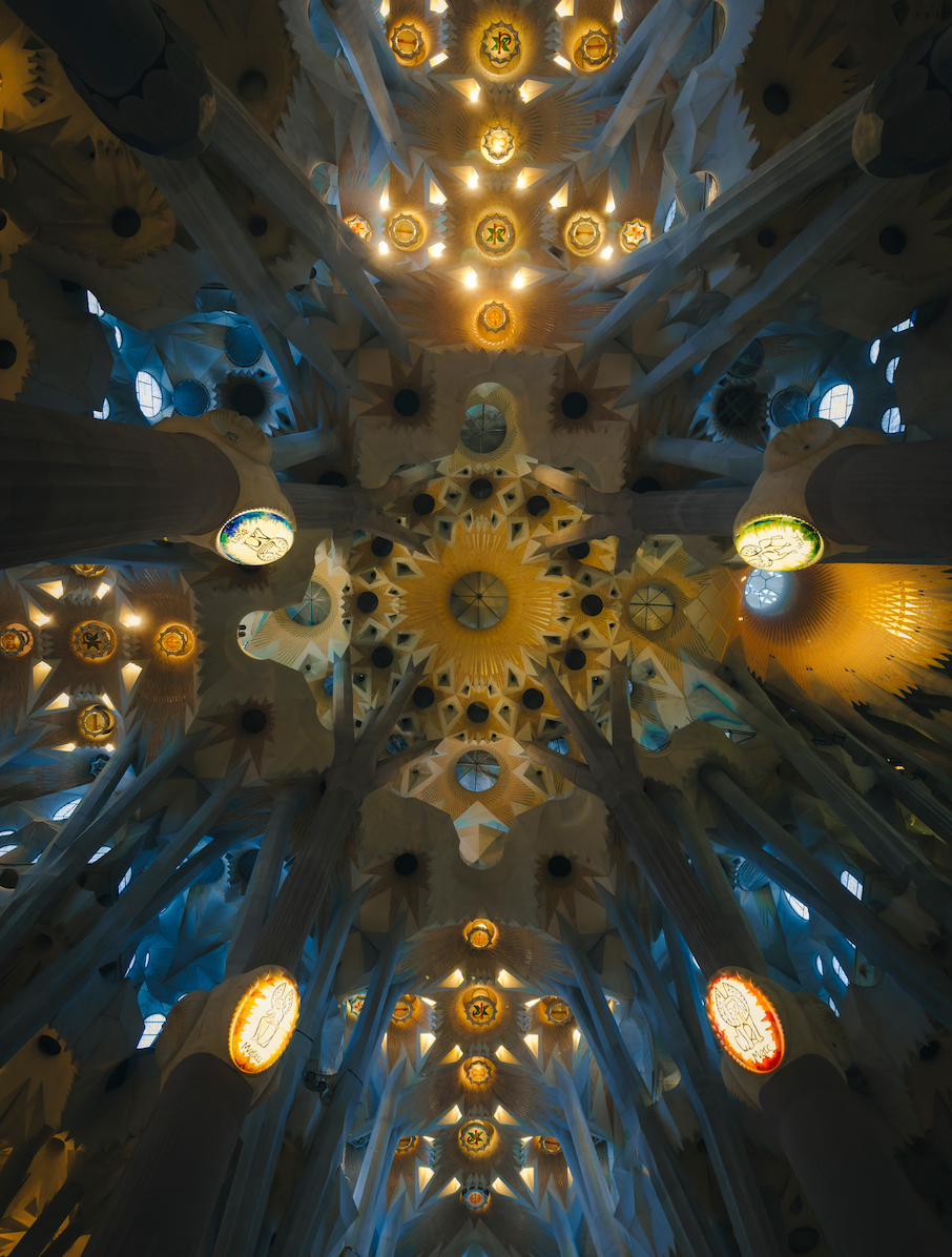 Look Up (Sagrada Familia, Barcelona)